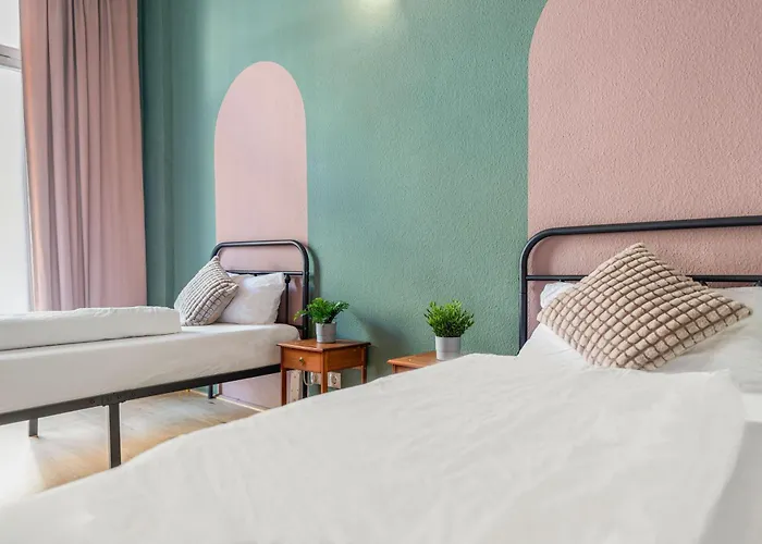 10er Crew Spot Naehe Berghain Und Boxhagener Platz