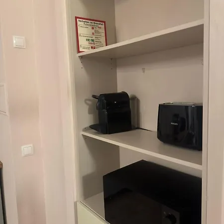 Apartment Grosse Schoene In Friedrichshain- Samaritakiez