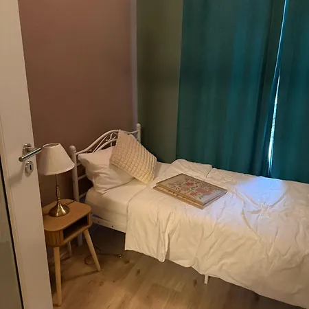 Apartment Grosse Schoene In Friedrichshain- Samaritakiez Berlin