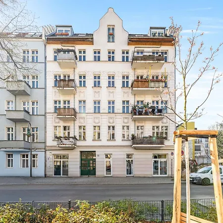 Grosse Schoene In Friedrichshain- Samaritakiez Apartment *