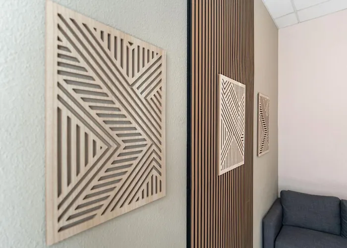 10er Crew Spot Naehe Berghain Und Boxhagener Platz * برلين